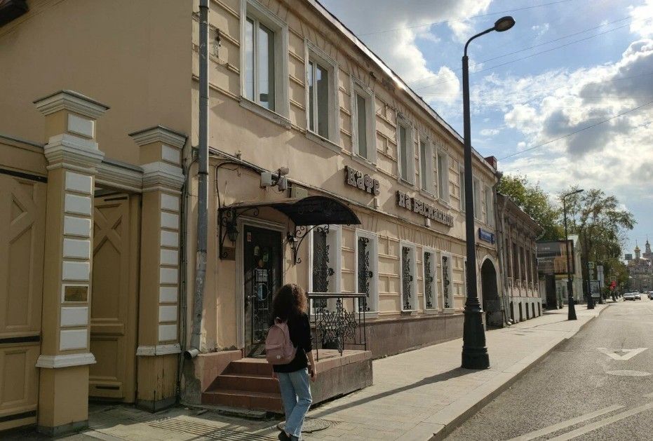 фасад дома, здание по адресу г Москва, ул Старая Басманная, д 34 